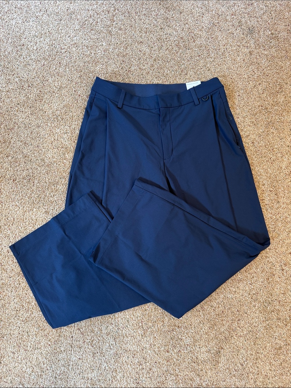 Men's Nike Navy, 24.7 standard fit Dress Pants